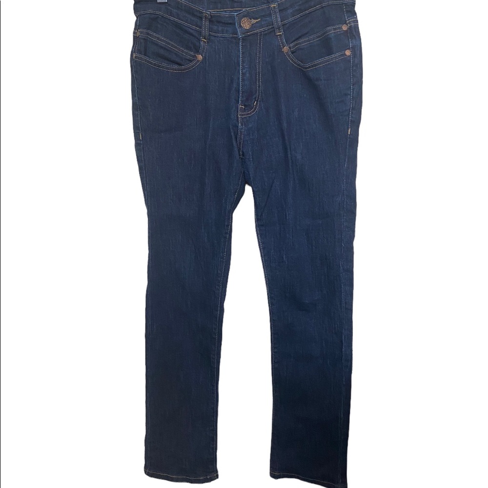 Radian Size 8/29 Dark Wash Classic Style Straight Leg 5 Pocket Jeans.